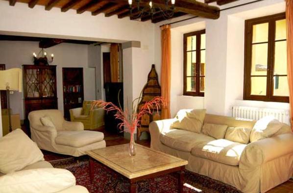 Monte Benichi Casa Vacanze Villa Giusterna מראה חיצוני תמונה